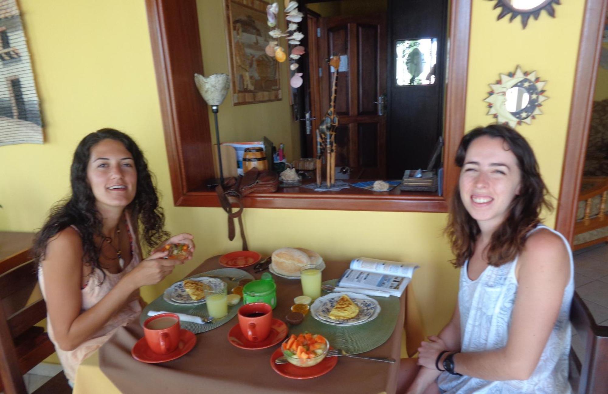 Casa Comba Bed & Breakfast Mindelo Luaran gambar