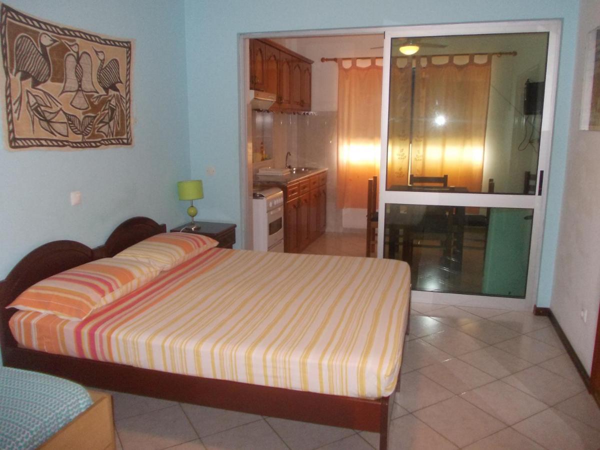 Casa Comba Bed & Breakfast Mindelo Luaran gambar