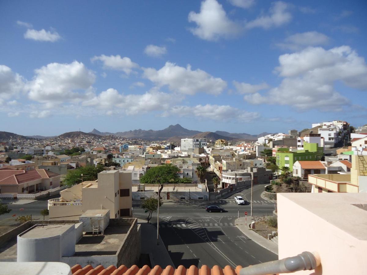 Casa Comba Bed & Breakfast Mindelo Luaran gambar